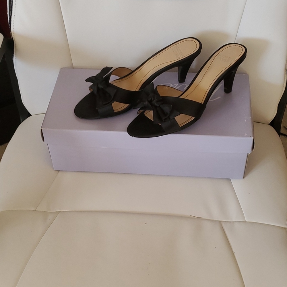 Black Satiny shoes Sz 6.5